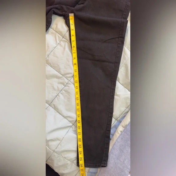 Women’s Levi’s 721 High Rise Skinny - Picture 8 of 8